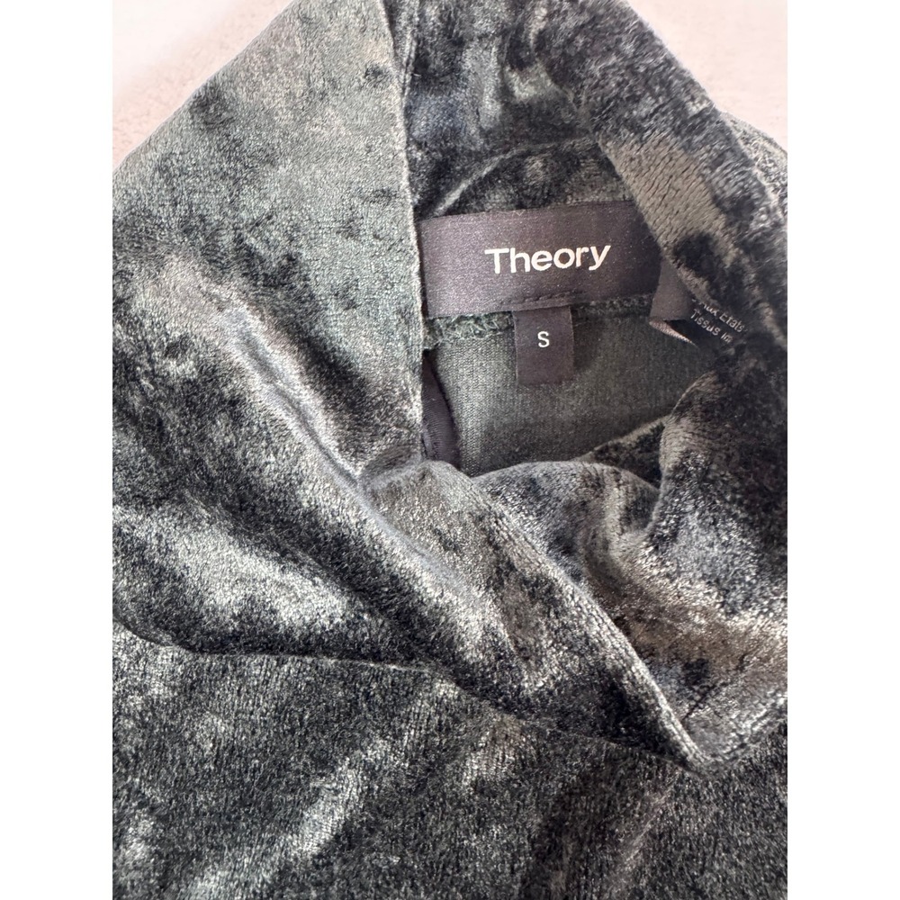 Theory Women's Deep‎ Green Crushed Velvet Turtleneck Top Size S. Quiet Luxury - Picture 7 of 9